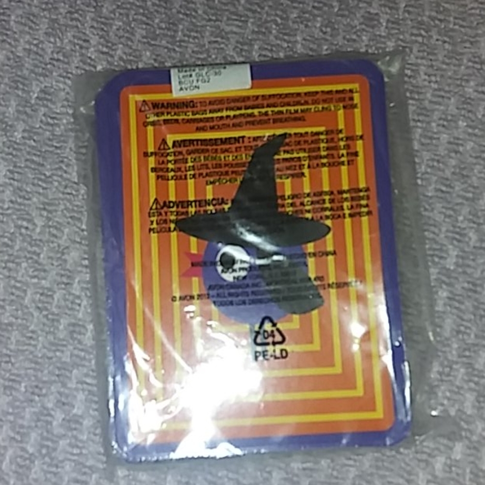 🎃 NWOT Matching game - Picture 2 of 2